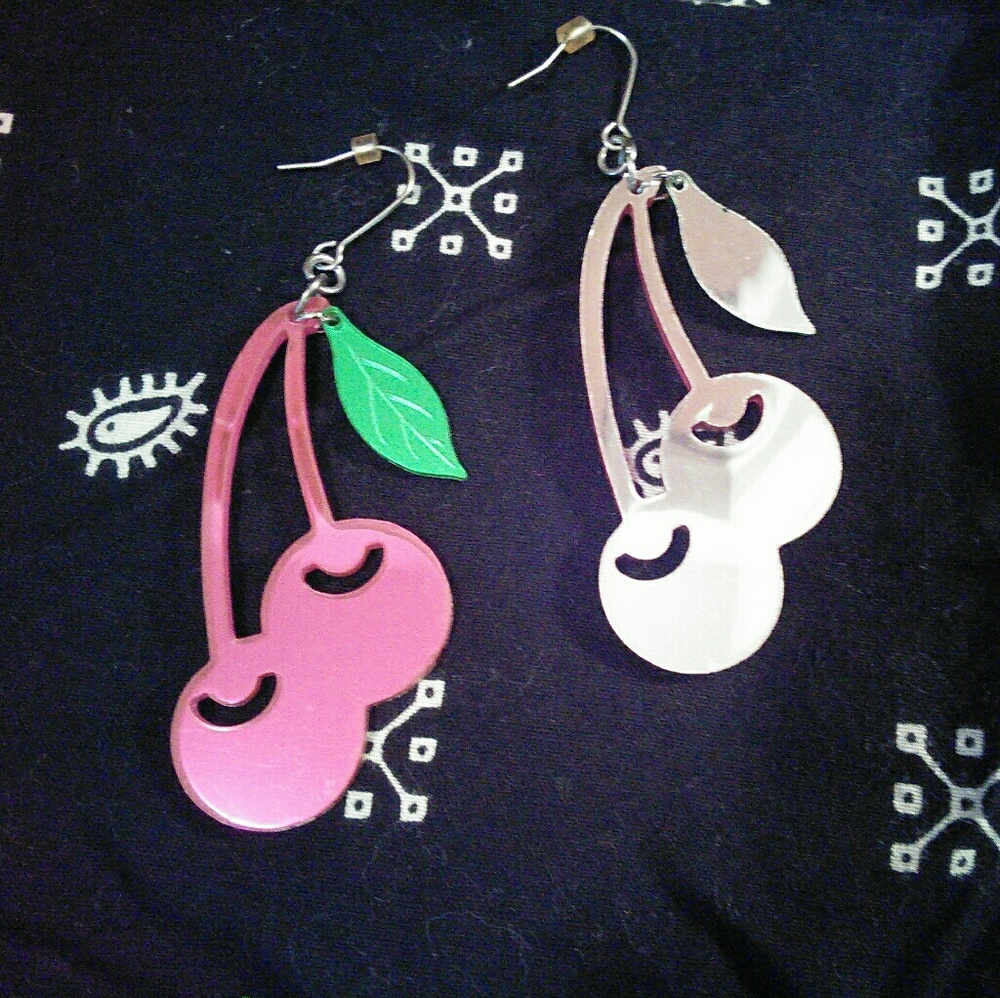Spring Sale 🌸Cherry earrings🍒